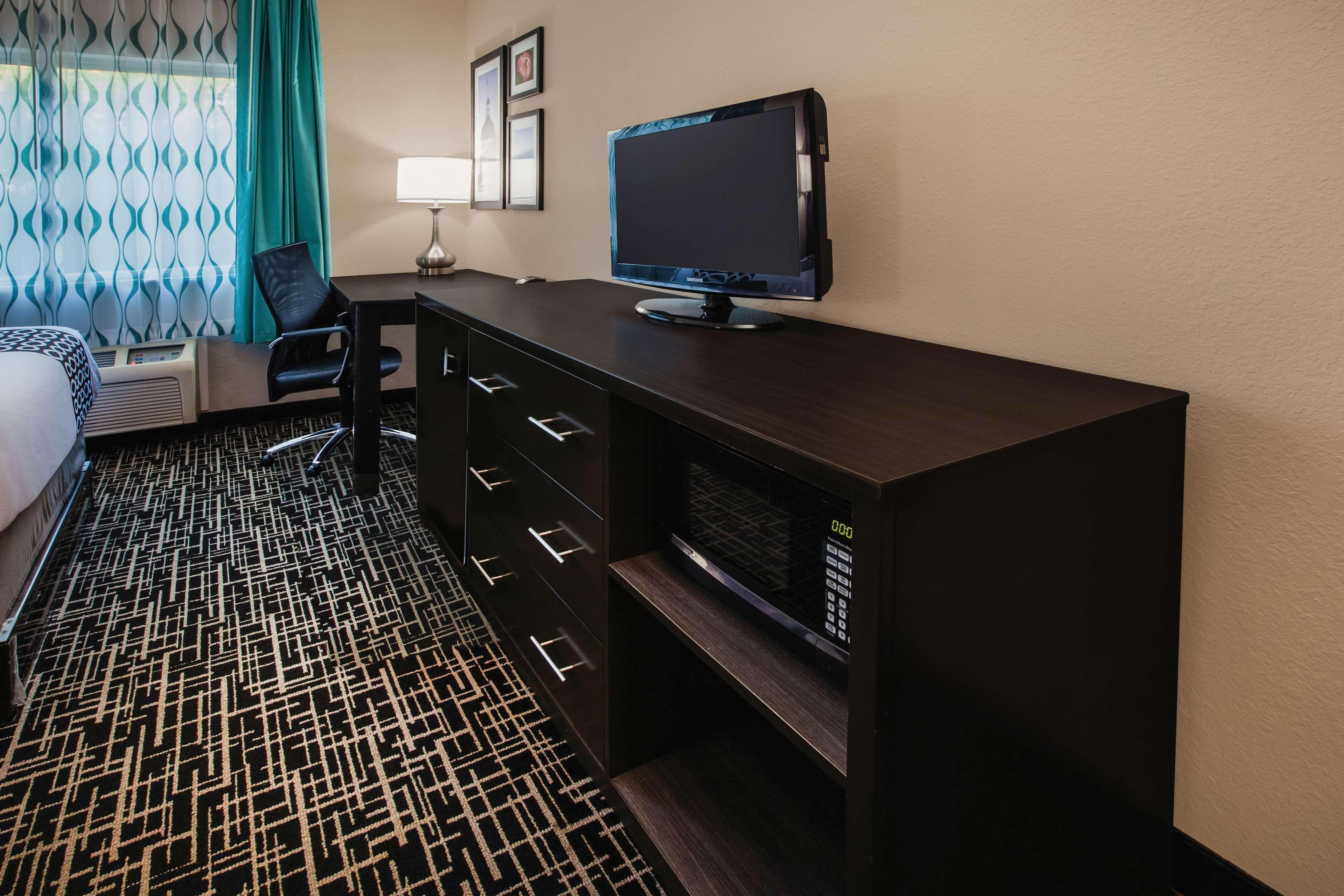La Quinta Inn By Wyndham Indianapolis North Extérieur photo
