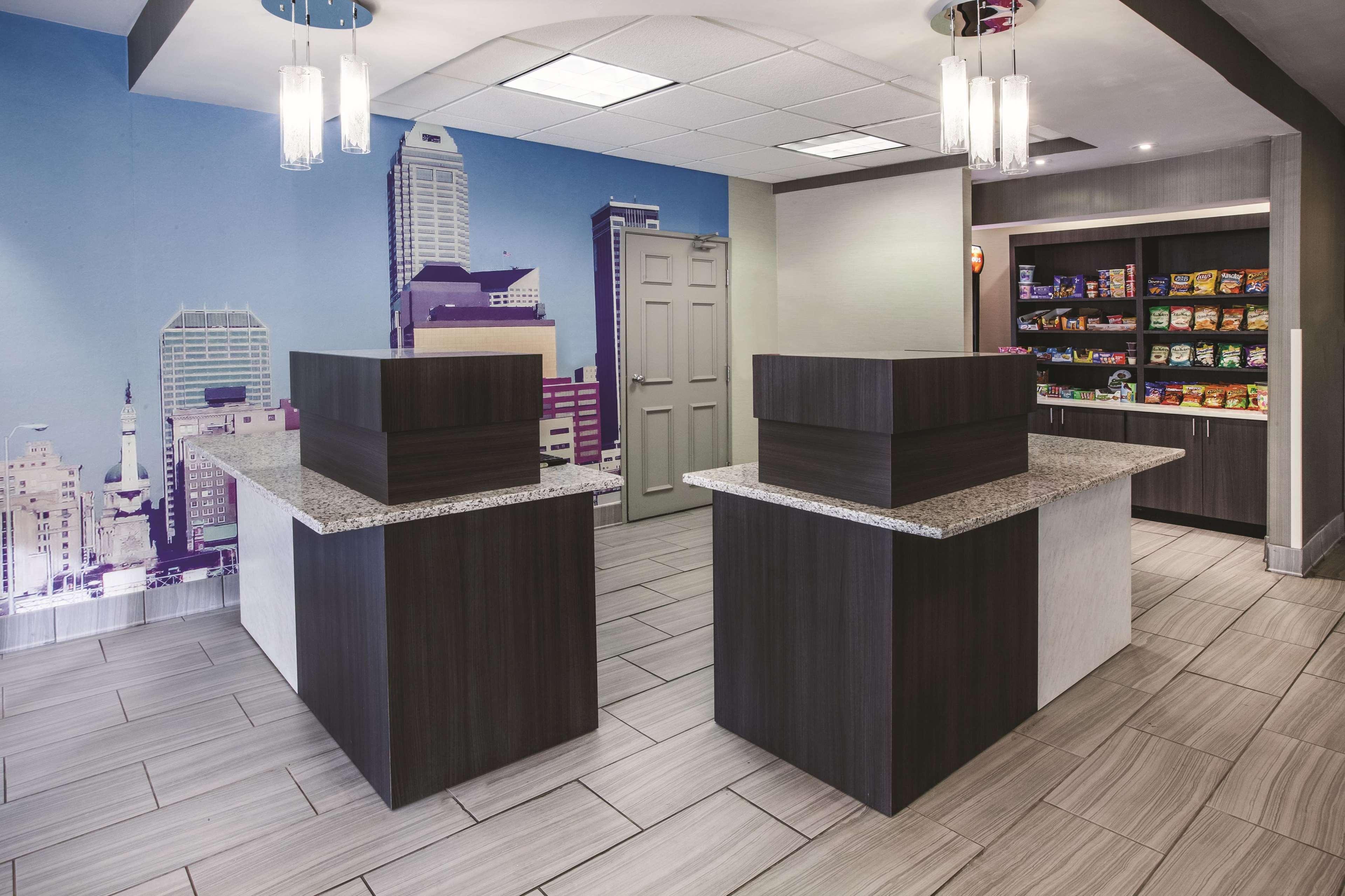 La Quinta Inn By Wyndham Indianapolis North Extérieur photo